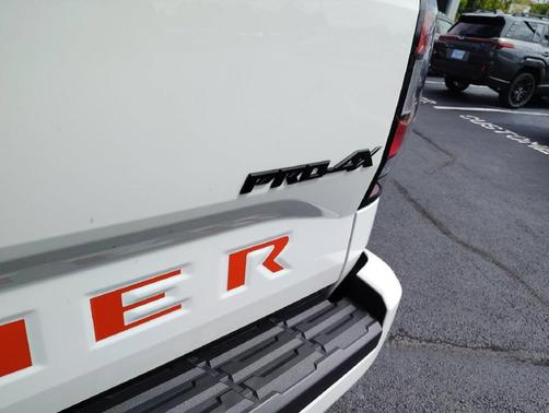 Glacier White 2024 Nissan Frontier PRO-4X