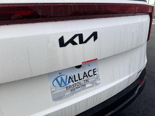 Snow White Pearl 2026 Kia Carnival Hybrid SX PRESTIGE