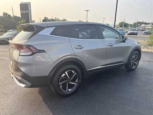 2025 Kia Sportage Hybrid LX