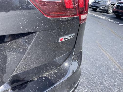 2021 Volkswagen Tiguan 2.0T SEL Premium R-Line