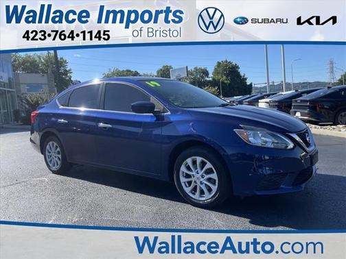 Deep Blue Pearl 2019 Nissan Sentra SV
