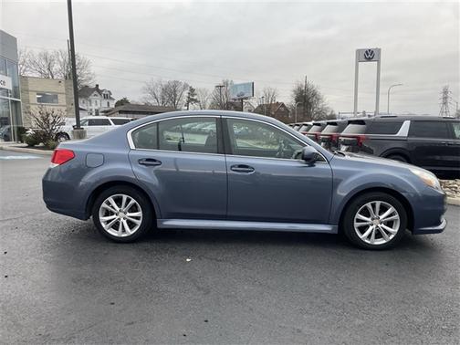 2013 Subaru Legacy 2.5i Premium