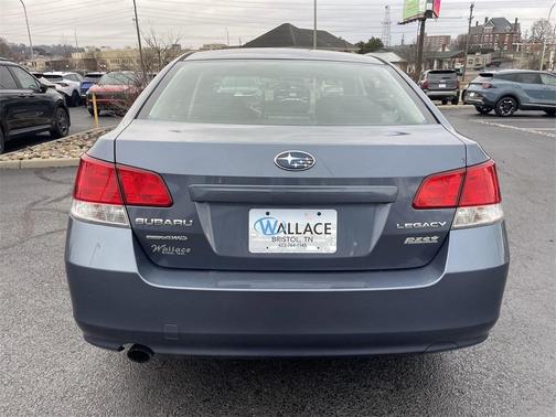 2013 Subaru Legacy 2.5i Premium