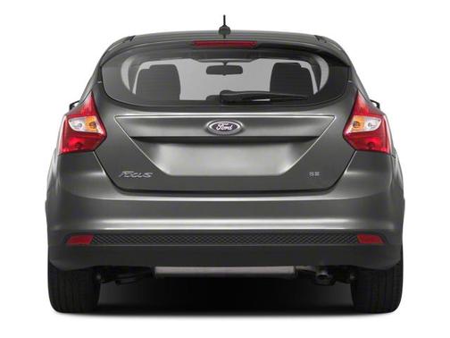 Gray 2013 Ford Focus SE