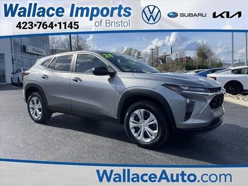 2024 Chevrolet Trax LS