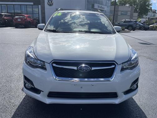 Crystal White Pearl 2016 Subaru Impreza 2.0i Sport Premium