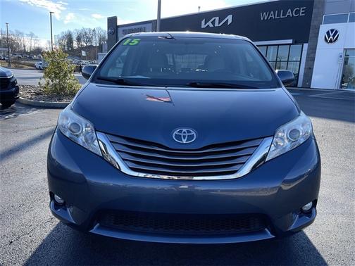 2015 Toyota Sienna L