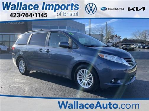 2015 Toyota Sienna L