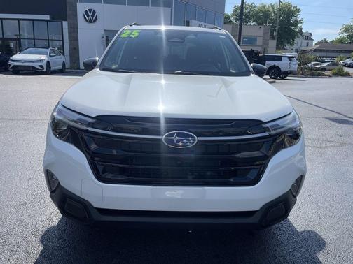Crystal White Pearl 2025 Subaru Forester Hybrid Touring