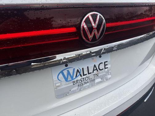 Opal White Pearl 2026 Volkswagen Atlas 2.0T SE W/TECHNOLOGY