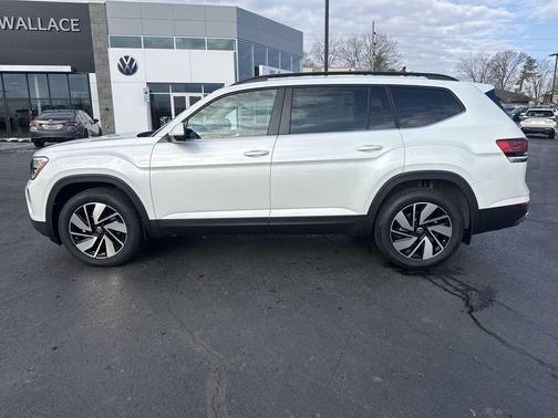 Opal White Pearl 2026 Volkswagen Atlas 2.0T SE W/TECHNOLOGY