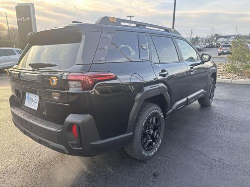 Crystal Black Silica 2026 Subaru Outback Wilderness