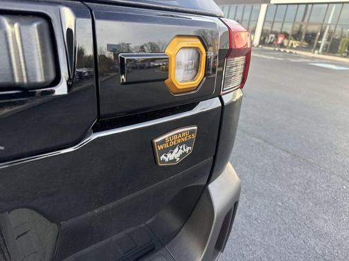 Crystal Black Silica 2026 Subaru Outback Wilderness