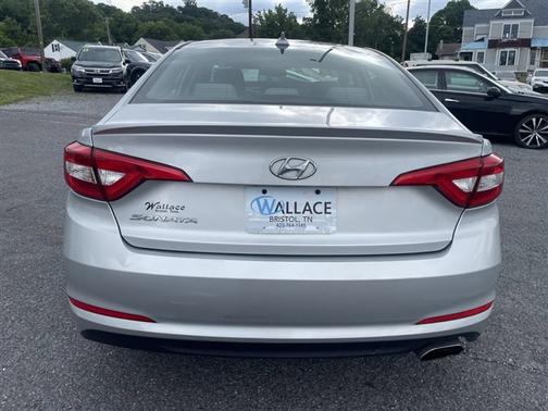Symphony Silver 2017 Hyundai SONATA Base