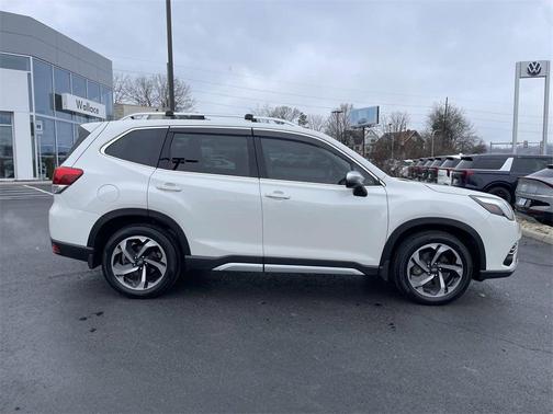 2023 Subaru Forester 2.5i Touring