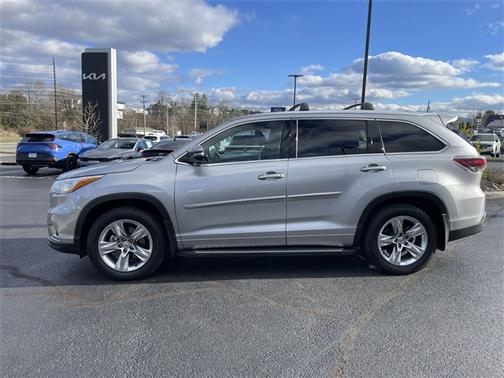 2015 Toyota Highlander Limited