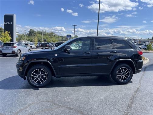 2020 Jeep Grand Cherokee Trailhawk