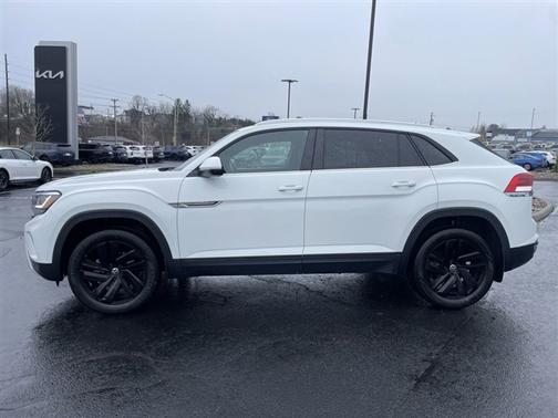 2023 Volkswagen Atlas Cross Sport 2.0T SE w/Technology