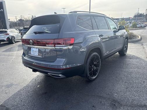Pure Gray 2026 Volkswagen Atlas 2.0T SE W/TECHNOLOGY