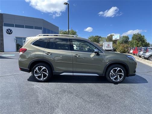 2023 Subaru Forester 2.5i Touring