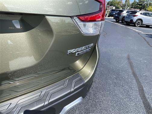 2023 Subaru Forester 2.5i Touring
