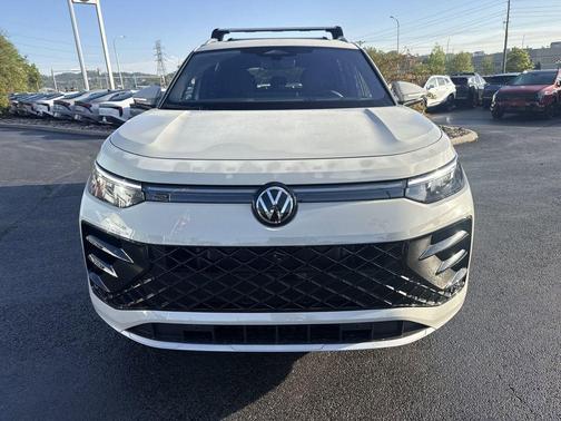 Sandstone 2026 Volkswagen Tiguan 2.0T SEL R-Line Turbo
