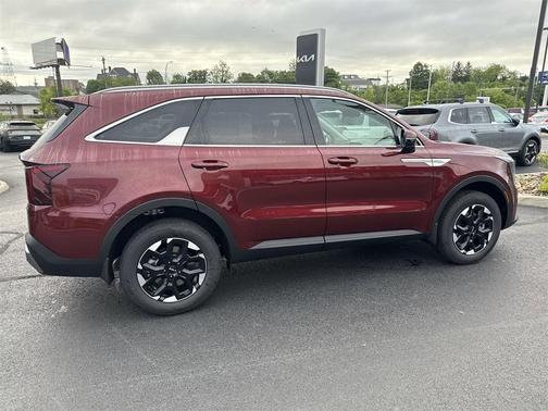2025 Kia Sorento S