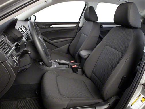 Black 2013 Volkswagen Passat 2.0 TDI SE