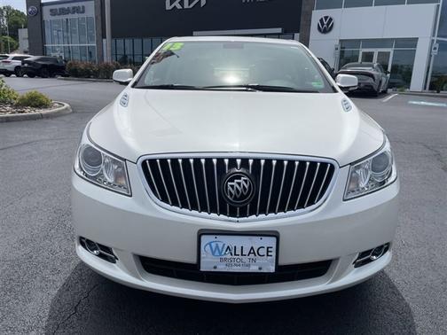 White Diamond Clearcoat 2013 Buick LaCrosse Touring