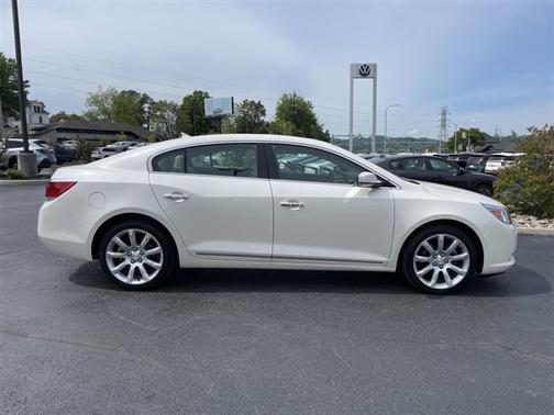 White Diamond Clearcoat 2013 Buick LaCrosse Touring