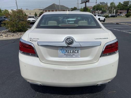 White Diamond Clearcoat 2013 Buick LaCrosse Touring