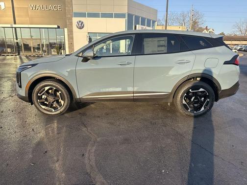 Heritage Blue 2026 Kia Sportage Hybrid S