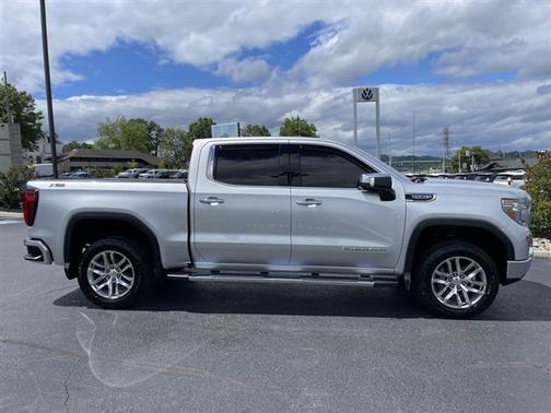 Quicksilver Metallic 2019 GMC Sierra 1500 SLT