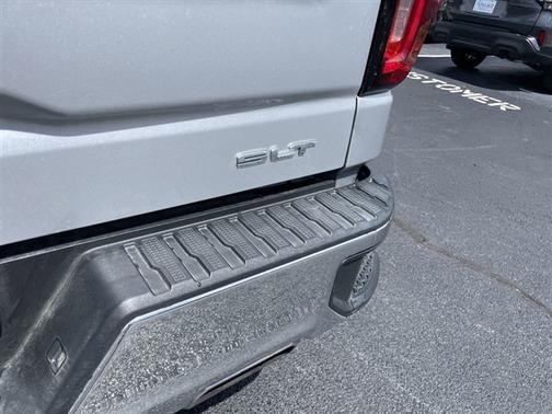 Quicksilver Metallic 2019 GMC Sierra 1500 SLT