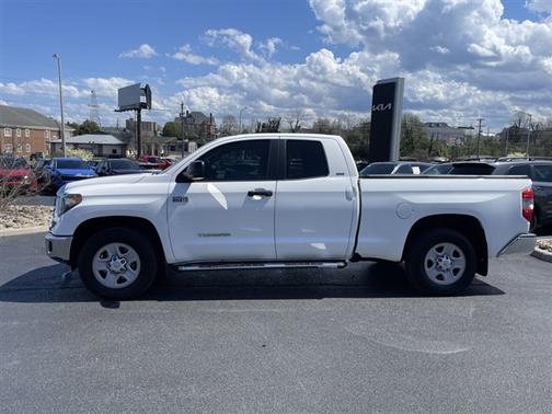 2018 Toyota Tundra SR5