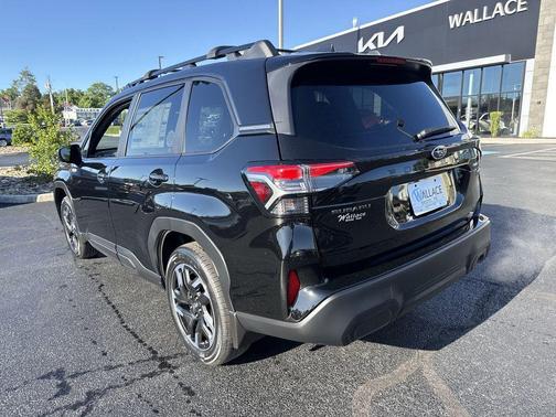 Crystal Black Silica 2026 Subaru Forester Premium