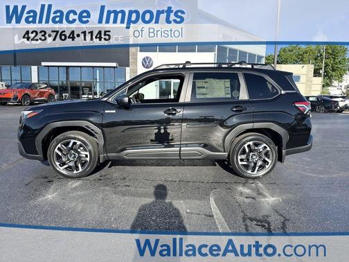 Crystal Black Silica 2026 Subaru Forester Premium