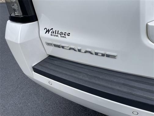 2016 Cadillac Escalade ESV Premium