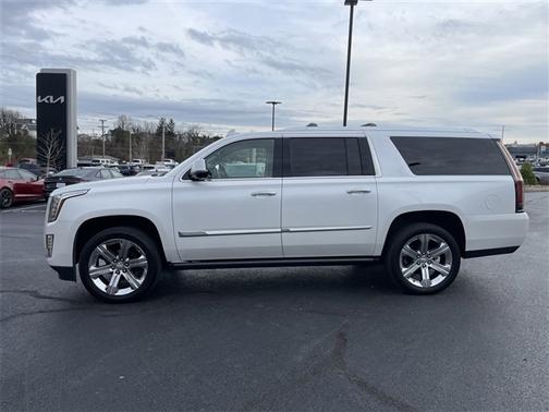 2016 Cadillac Escalade ESV Premium