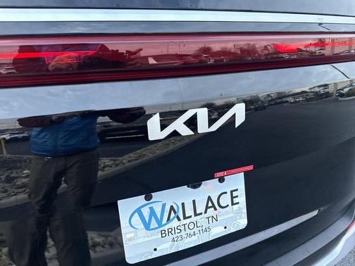 Aurora Black Pearl 2026 Kia Carnival LXS