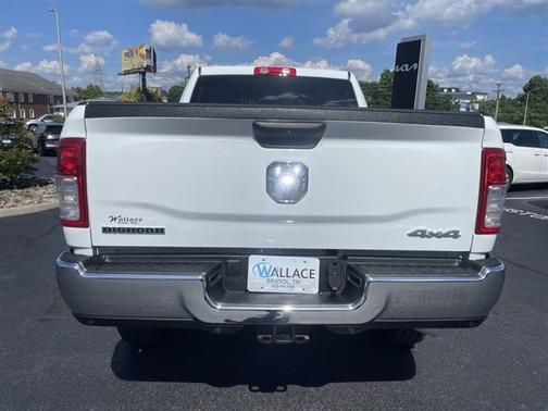 Bright White Clearcoat 2024 RAM 2500 Big Horn