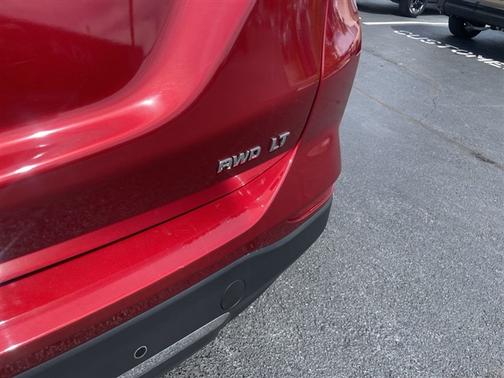 Radiant Red 2023 Chevrolet Equinox 1LT