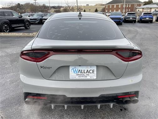 2020 Kia Stinger GT1