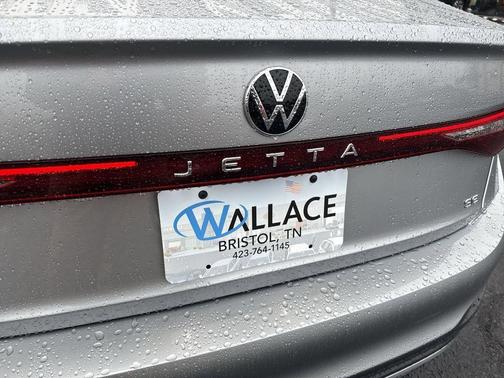 Pyrite Silver Metallic 2026 Volkswagen Jetta 1.5T SE