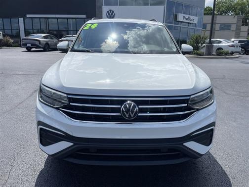 Pure White 2024 Volkswagen Tiguan 2.0T S