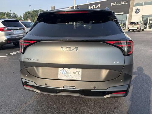 Shadow 2026 Kia Sportage Hybrid X-Line
