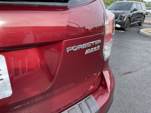 Venetian Red Pearl 2017 Subaru Forester 2.5i Touring