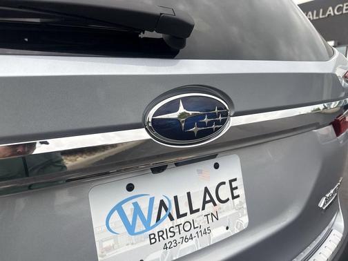 Ice Silver Metallic 2026 Subaru Ascent Limited