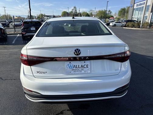 Opal White Pearl 2026 Volkswagen Jetta 1.5T SE