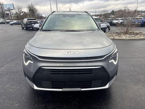 Steel Gray 2026 Kia Niro EX